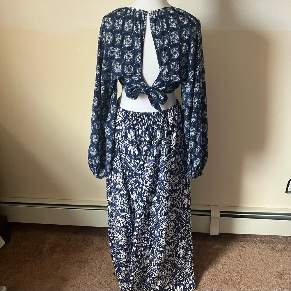 Abercrombie & Fitch Blue Long-Sleeve Plunge Cutout Maxi Dress size XS